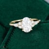 MOLLYJEWELRY Gold Oval Moissanite Engagement Ring