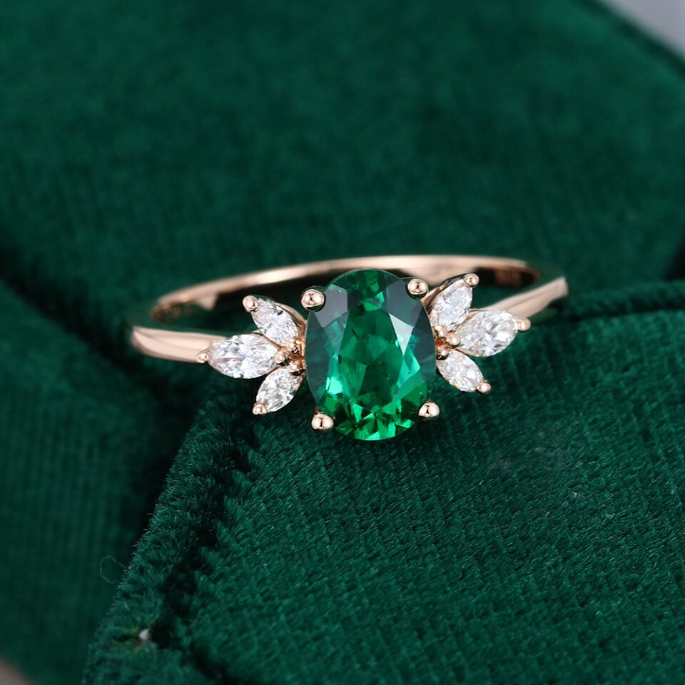 MOLLYJEWELRY Rose Gold Lab Emerald Engagement Ring