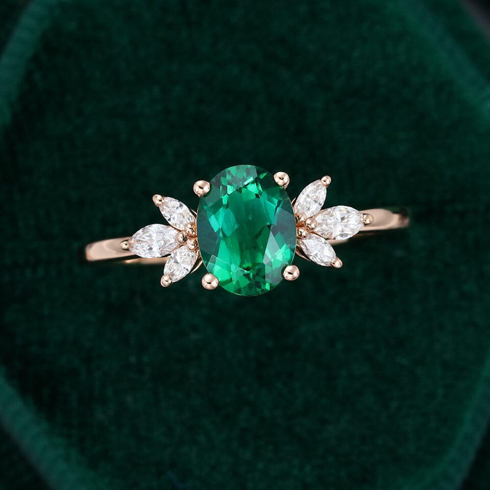 MOLLYJEWELRY Rose Gold Lab Emerald Engagement Ring