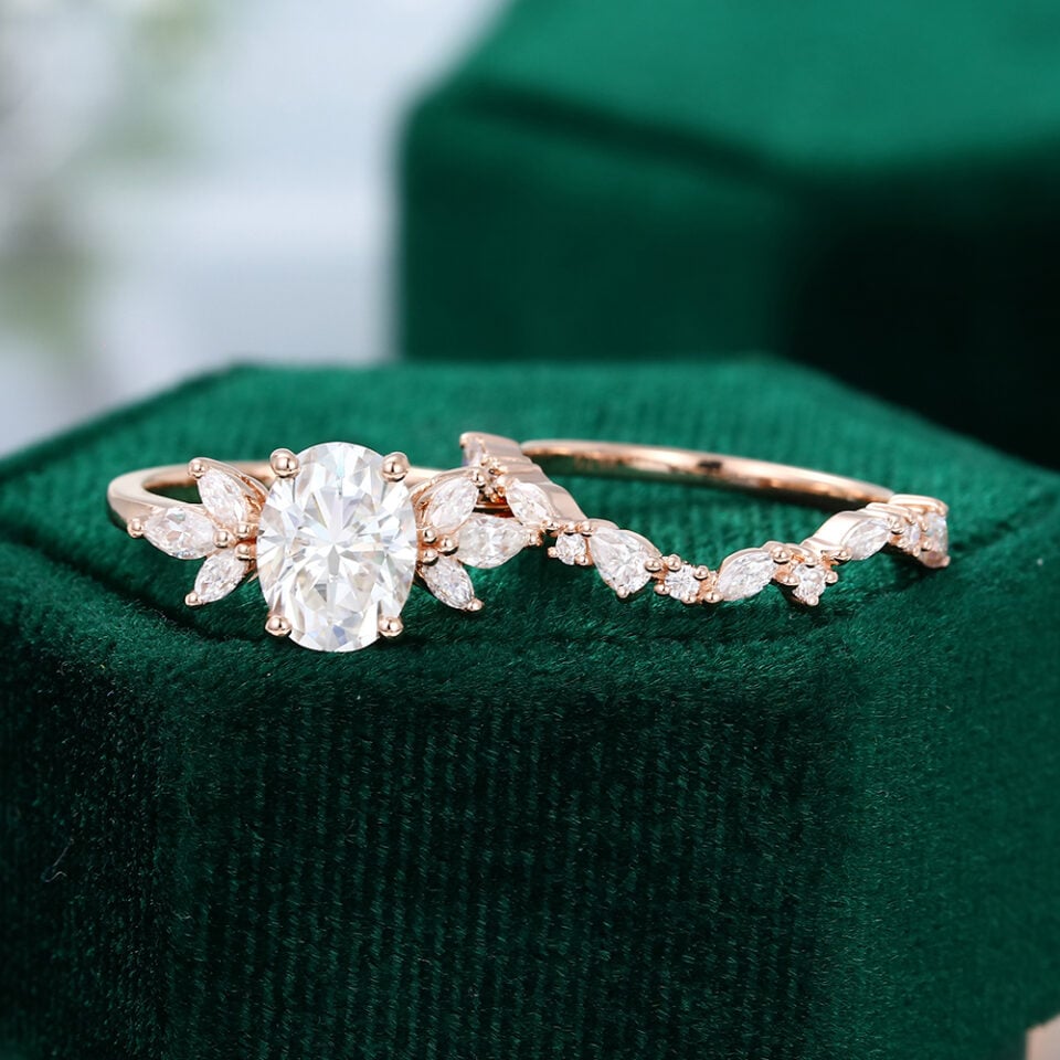 MOLLYJEWELRY Rose Gold Moissanite Bridal Set