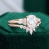 MOLLYJEWELRY Rose gold Oval Moissanite Engagement Ring Set