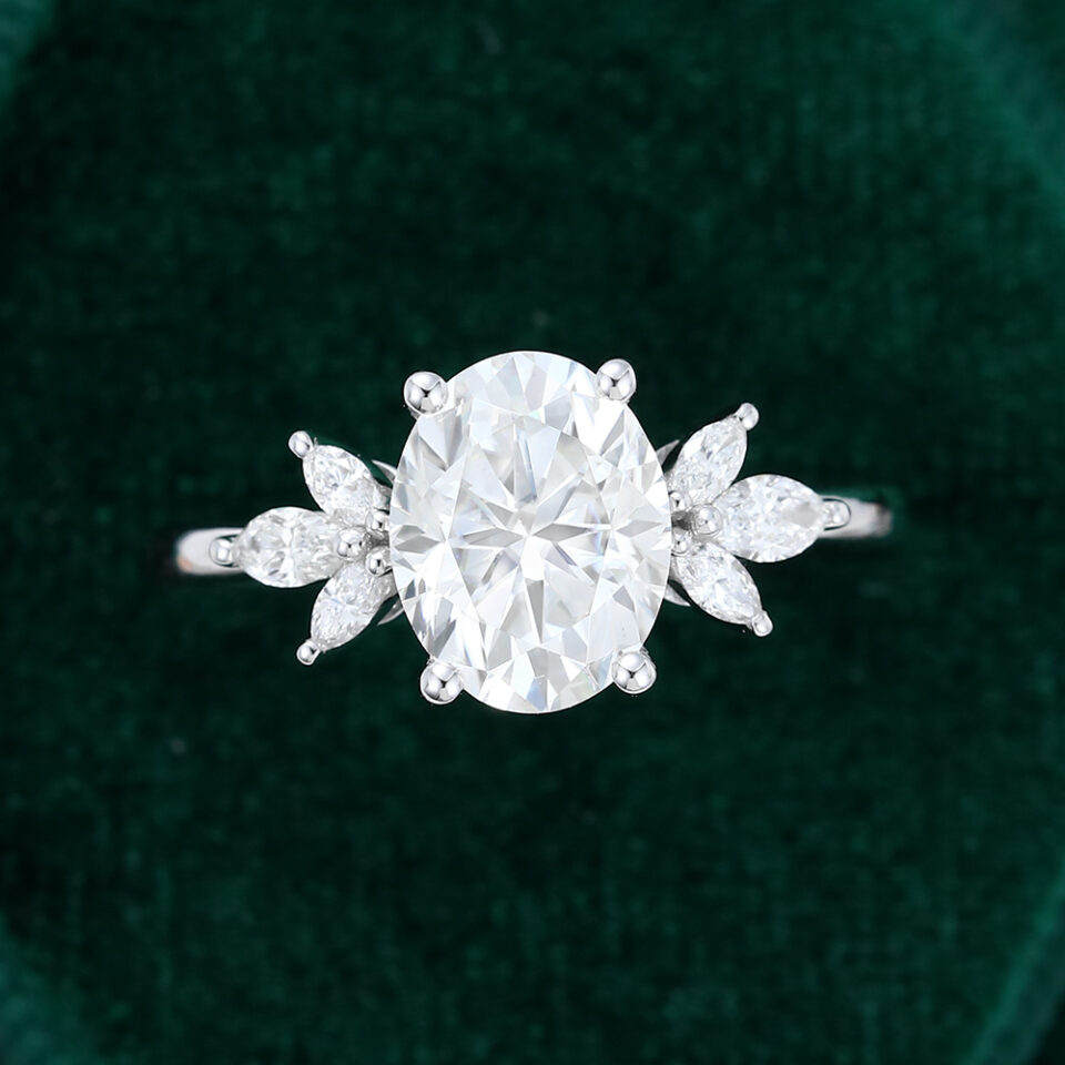 MOLLYJEWELRY White Gold Moissanite Engagement Ring
