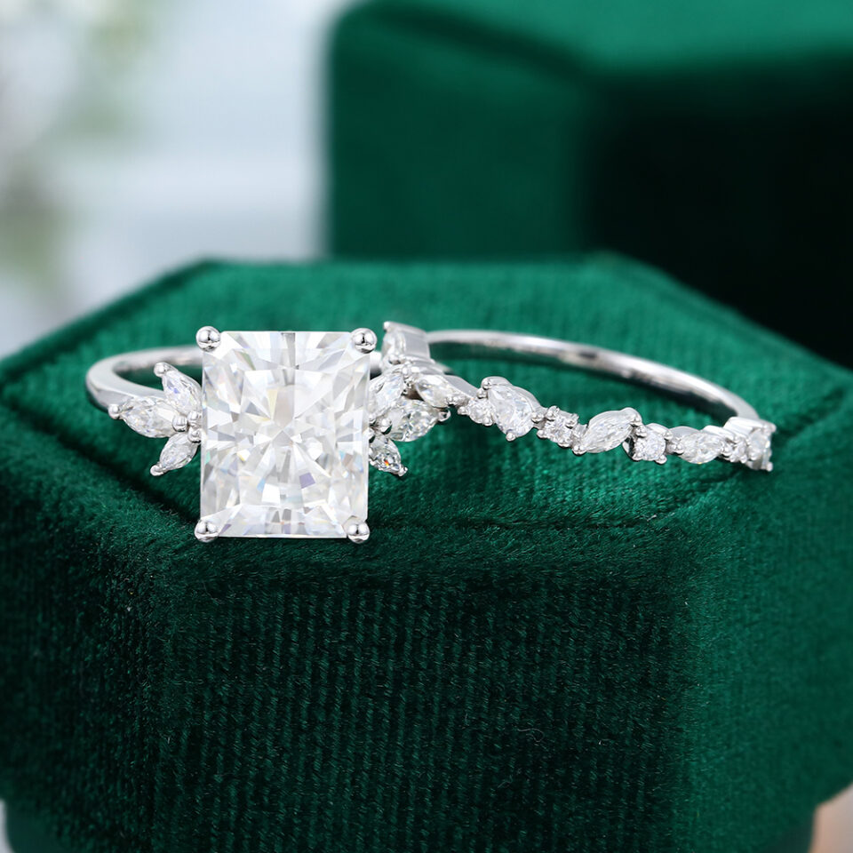 MOLLYJEWELRY White Gold Radiant cut Moissanite Wedding Set