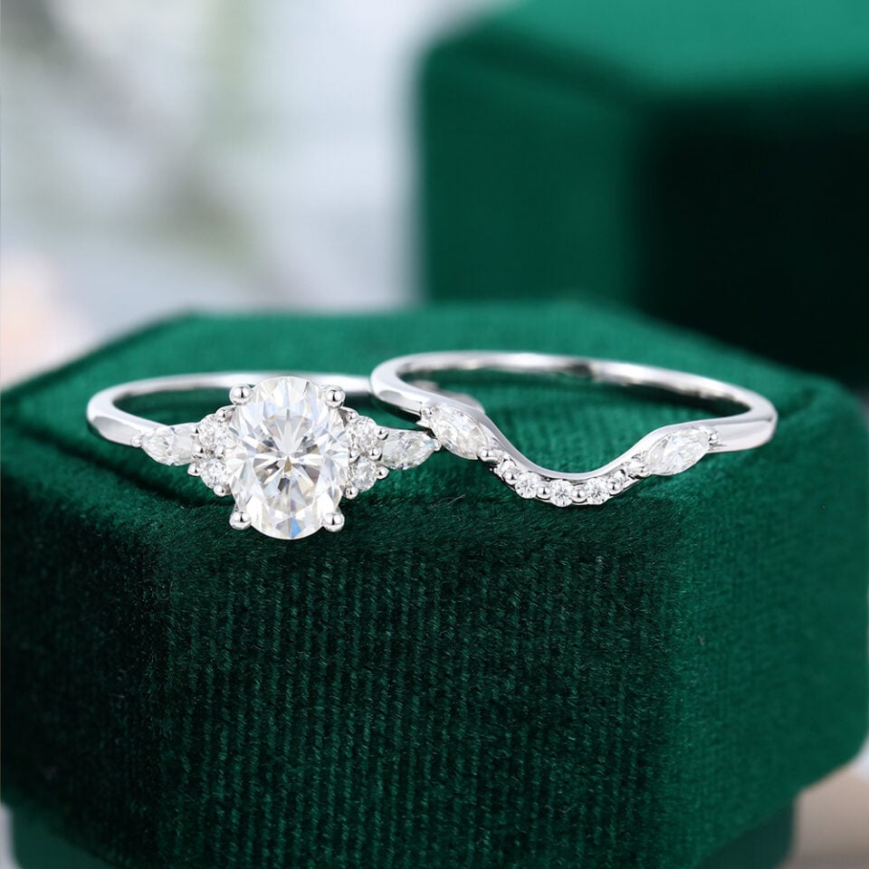 Oval Moissanite Rings Wedding Sets