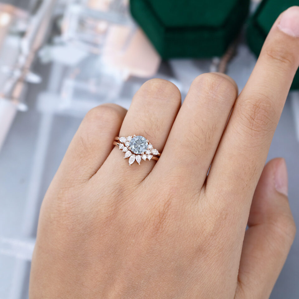 MOLLYJEWELRYUS Gray Moissanite Rose Gold Engagement Ring Set