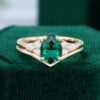 MOLLYJEWELRYUS Pear Shaped Emerald Engagement Ring Set (3)
