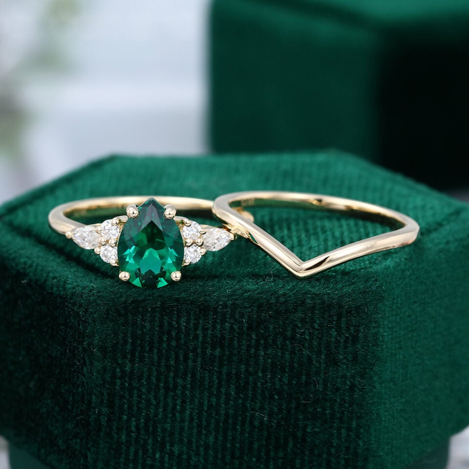 Yellow Gold Emerald Engagement Ring Set