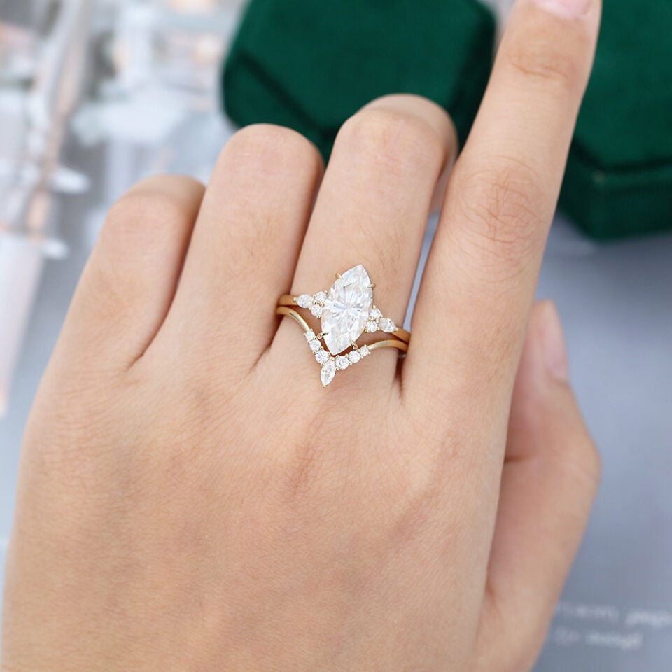 MollyjewelryUS Moissanite Gold Engagement Ring Set