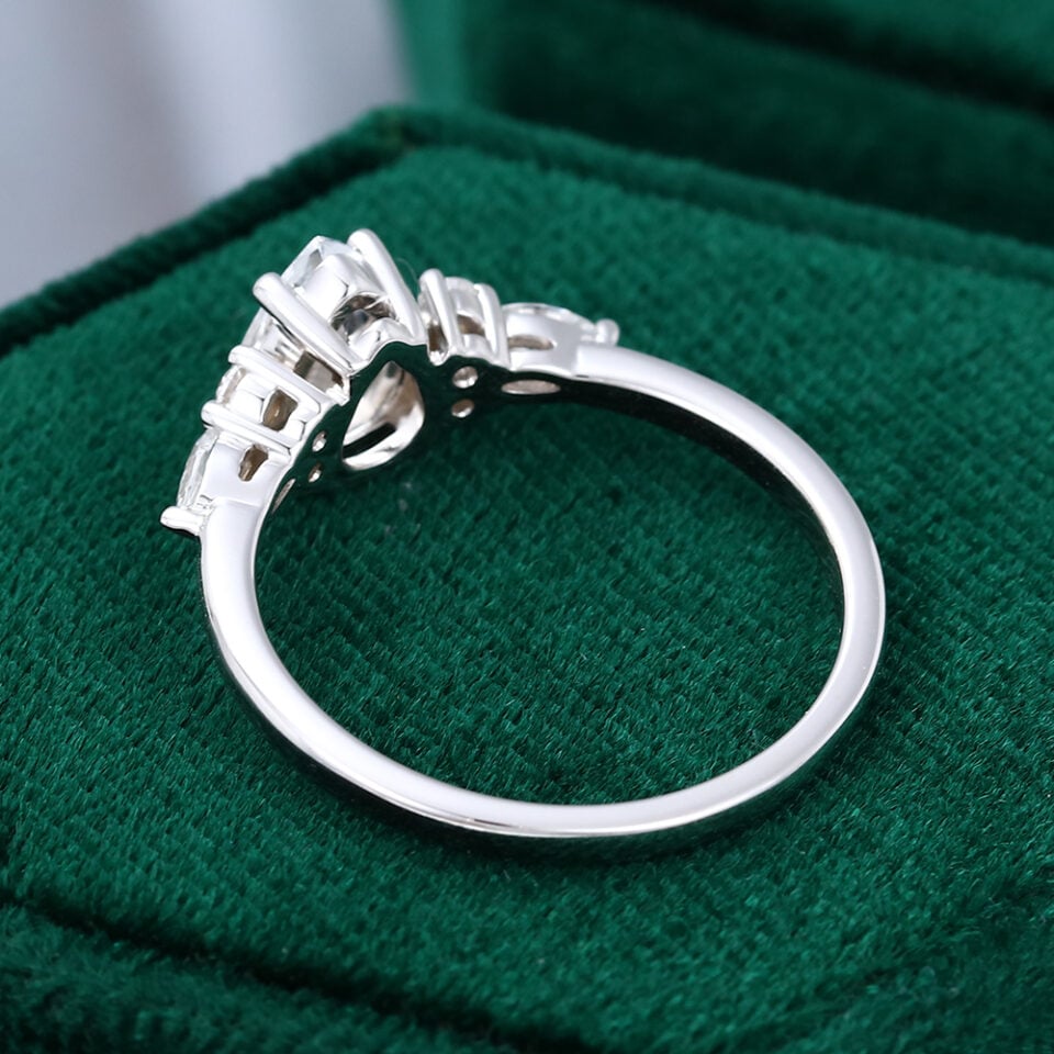 MollyjewelryUS White Sapphire Engagement Ring