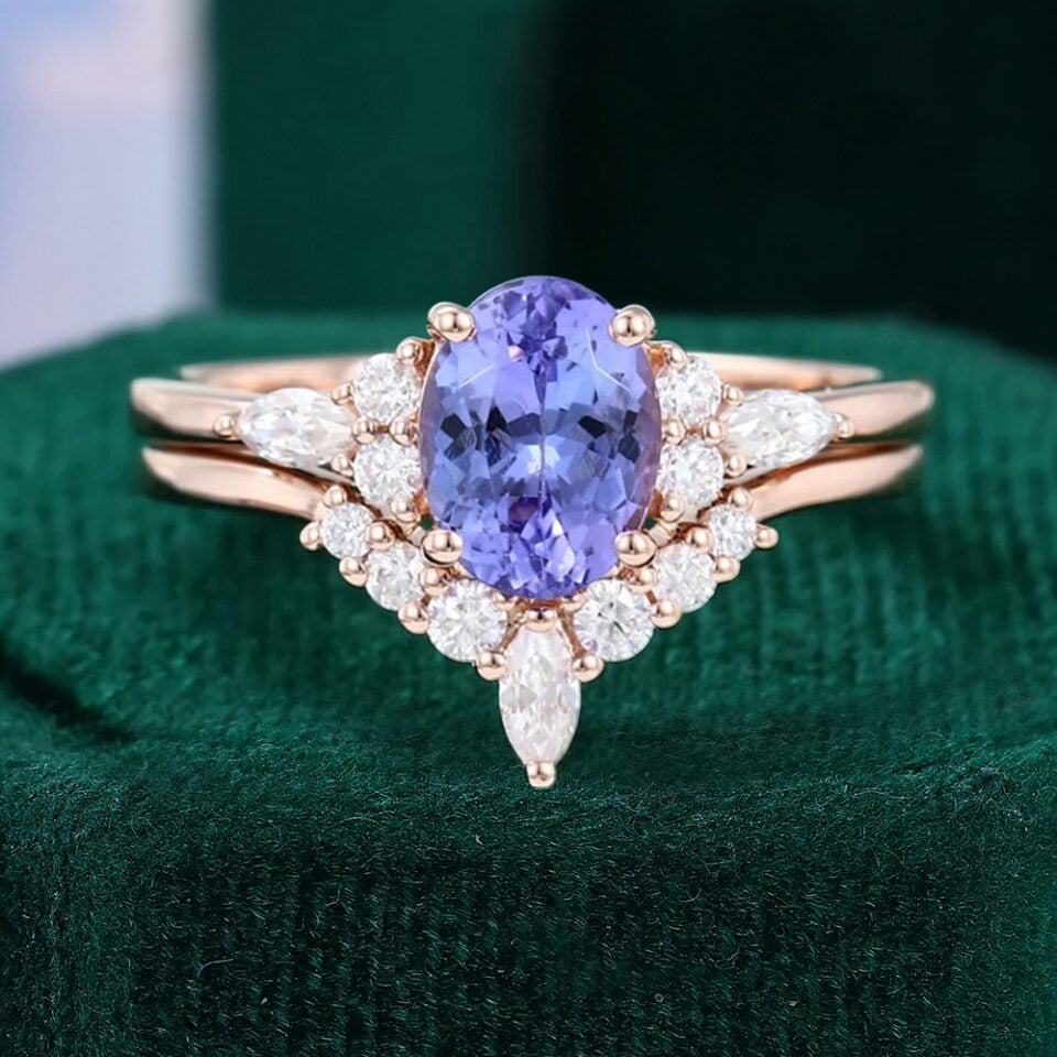 Oval Cut Tanzanite Engagement Ring Set 2PCS Bridal Ring Set