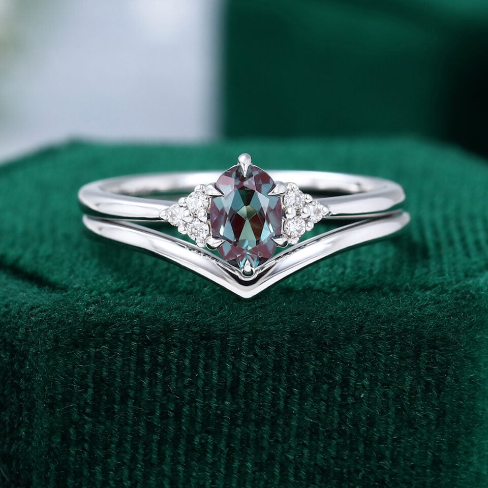 Dainty Oval Cut Alexandrite Silver Ring Set Promise Gift for Her