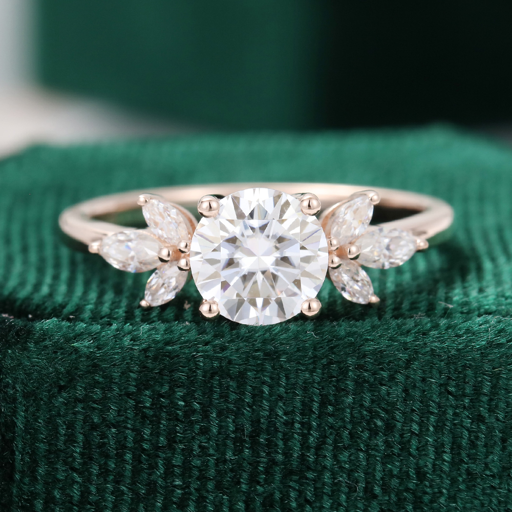 MOLLYJEWELRY Unique Moissanite Rose Gold Ring
