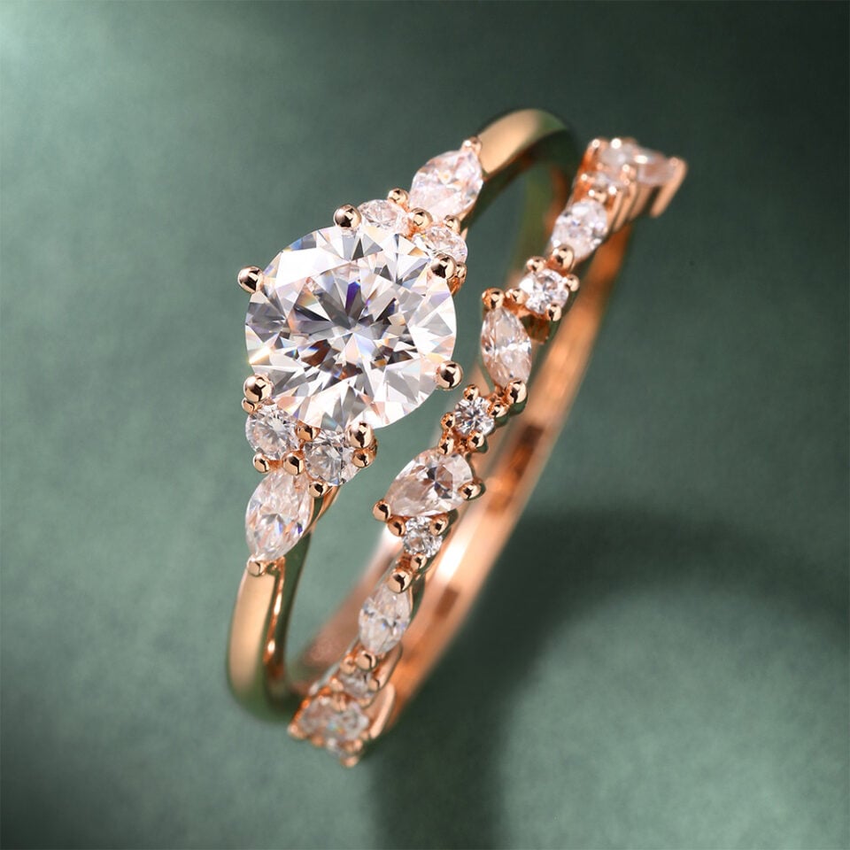 Round Cut Moissanite Engagement Ring Set Unique Bridal Set (4)