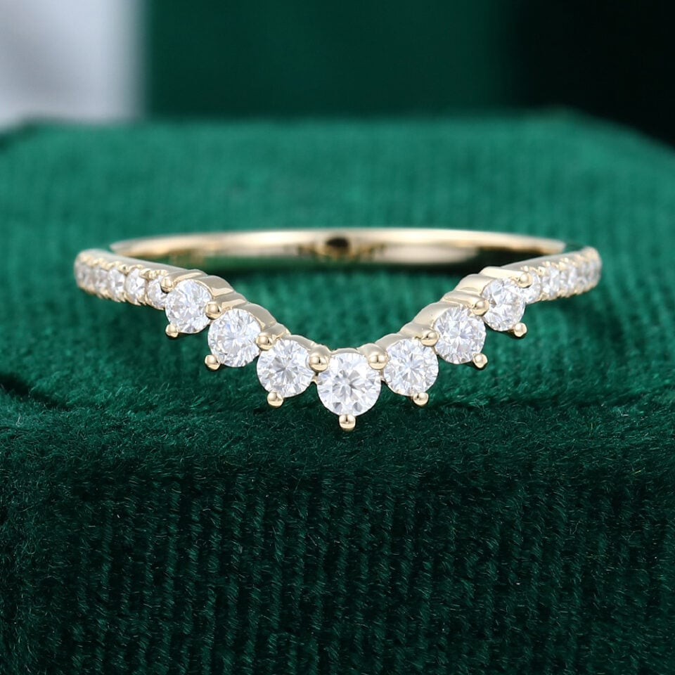 Gradual Round Moissanite Curved Wedding Band Half Eternity Band