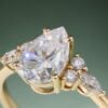 1.5CT Elongated Pear Shaped Moissanite Classic Cluster Bridal Ring Set (2)