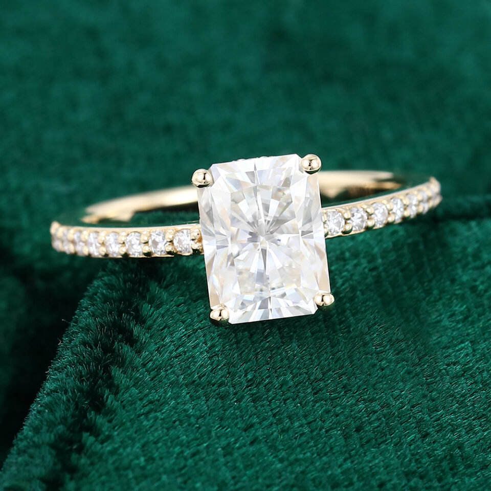 MollyJewelryUS Radiant Cut Moissanite Engagement ring Yellow Gold