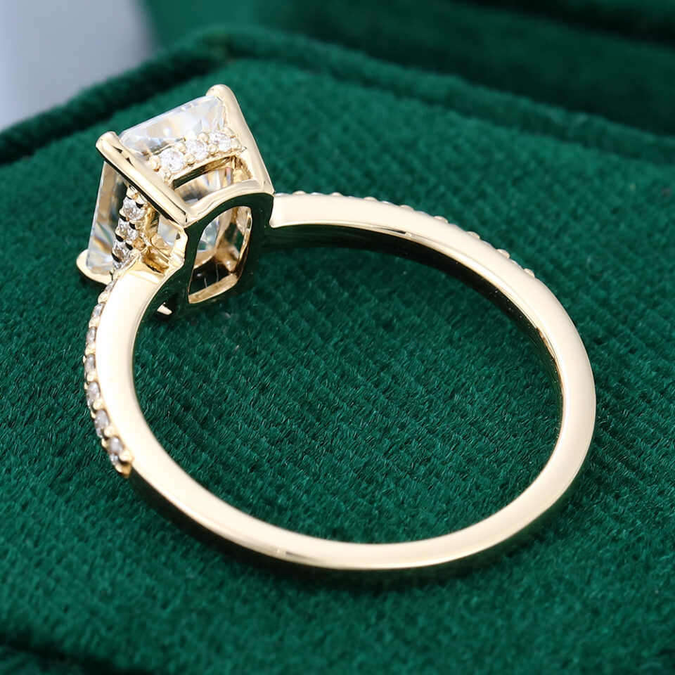 MollyJewelryUS Radiant Cut Moissanite Engagement ring Yellow Gold
