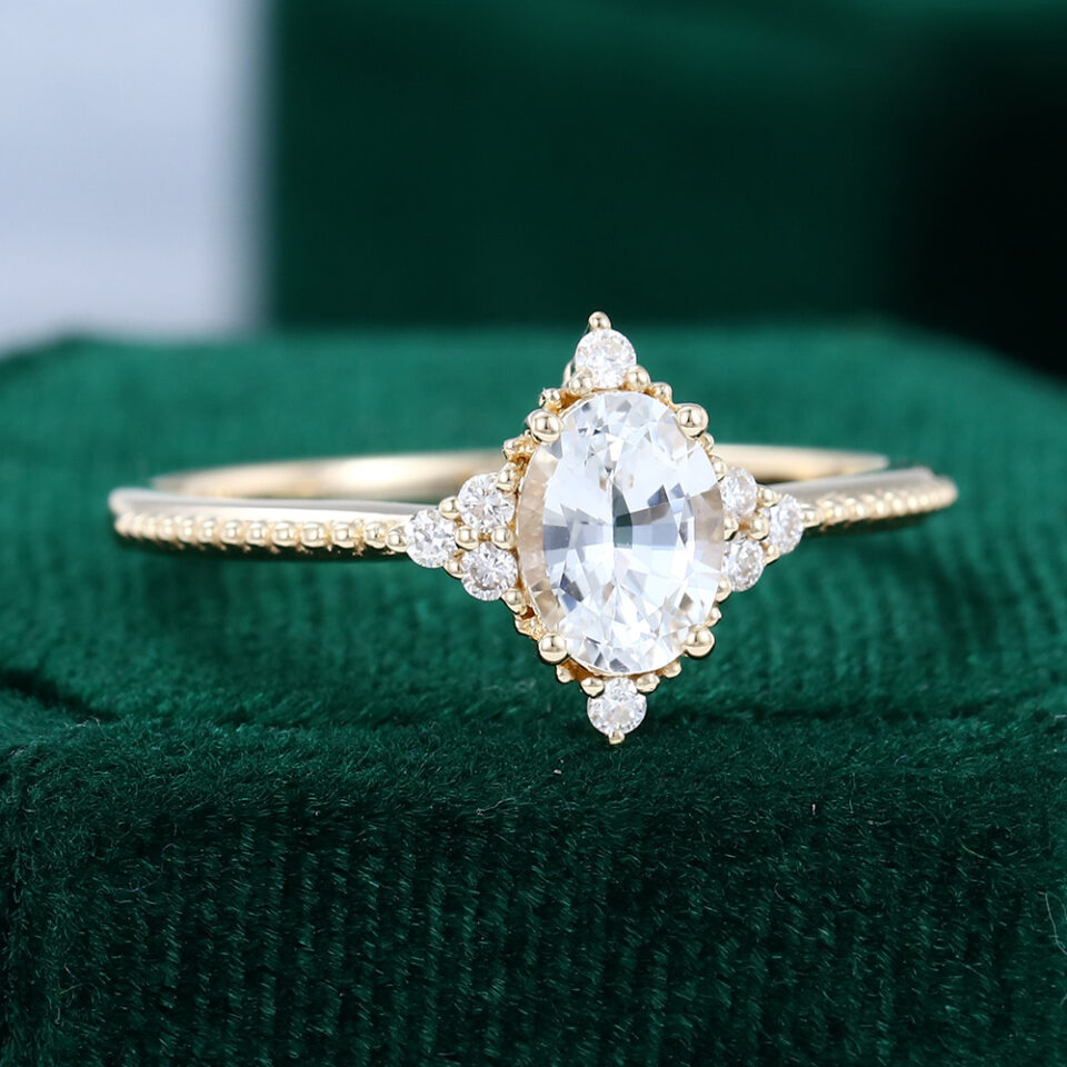MollyJewelryUS Vintage Yellow Gold Oval Cut 5x7mm White Sapphire Engagement ring