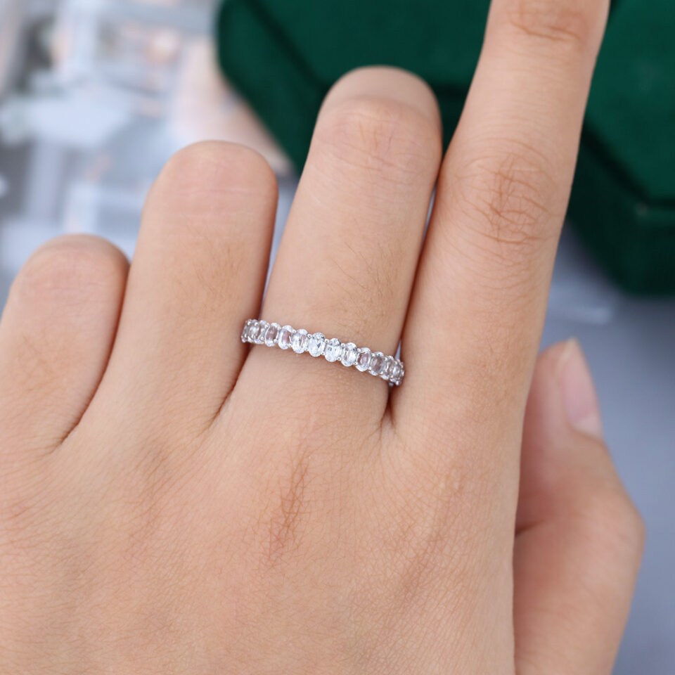 MollyjewelryUS Moissanite White Gold Wedding Band