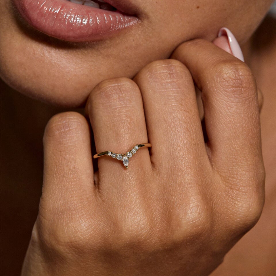 Marquise & Round Cut Moissanite Curved Wedding Band (1)