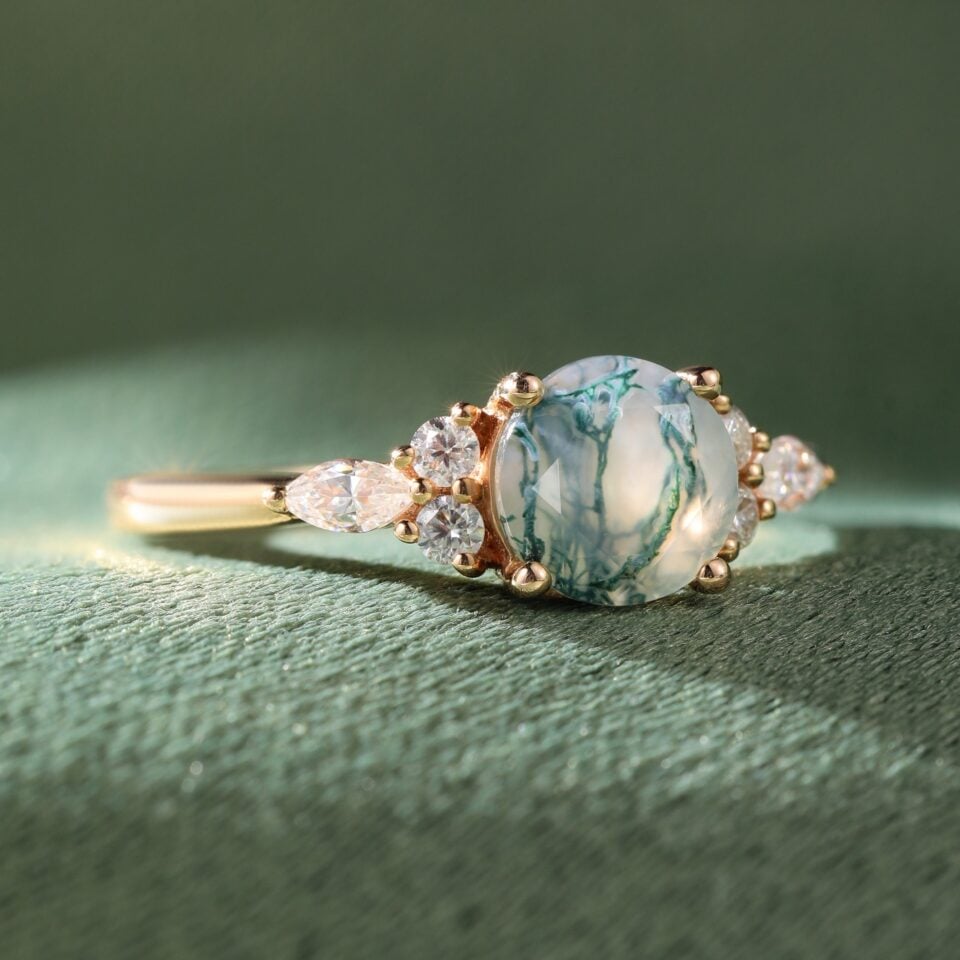 Round Cut Moss Agate Engagement Ring Moissanite Accent Promise Ring (1)