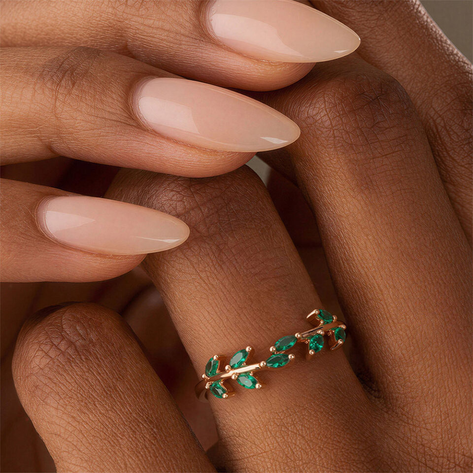 Marquise Cut Emerald Leaf Ring Curved Wedding Band (3)