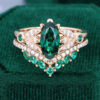 2PCS Vintage Emerald And Moissanite Wedding Ring Set Art Deco Bridal Ring Set