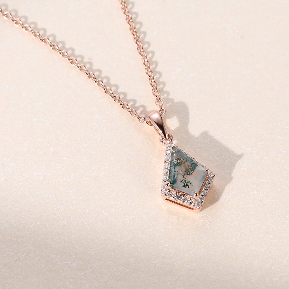 Kite Cut Moss Agate Halo Pendant Necklace For Women (4)