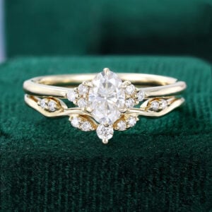 Oval Cut Moissanite Bridal Set Dainty Engagement Ring Set