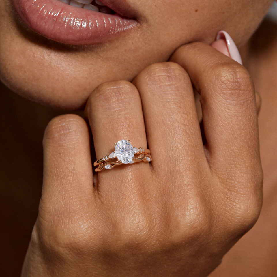 Oval Cut Moissanite Bridal Ring Set with Nature Inspired Leaf Band (1)