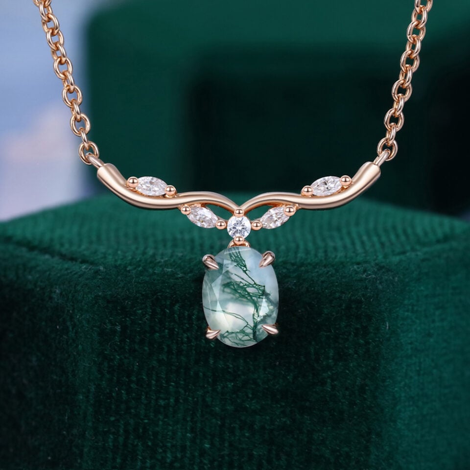 Oval Cut Moss Agate Pendant Necklace For Her