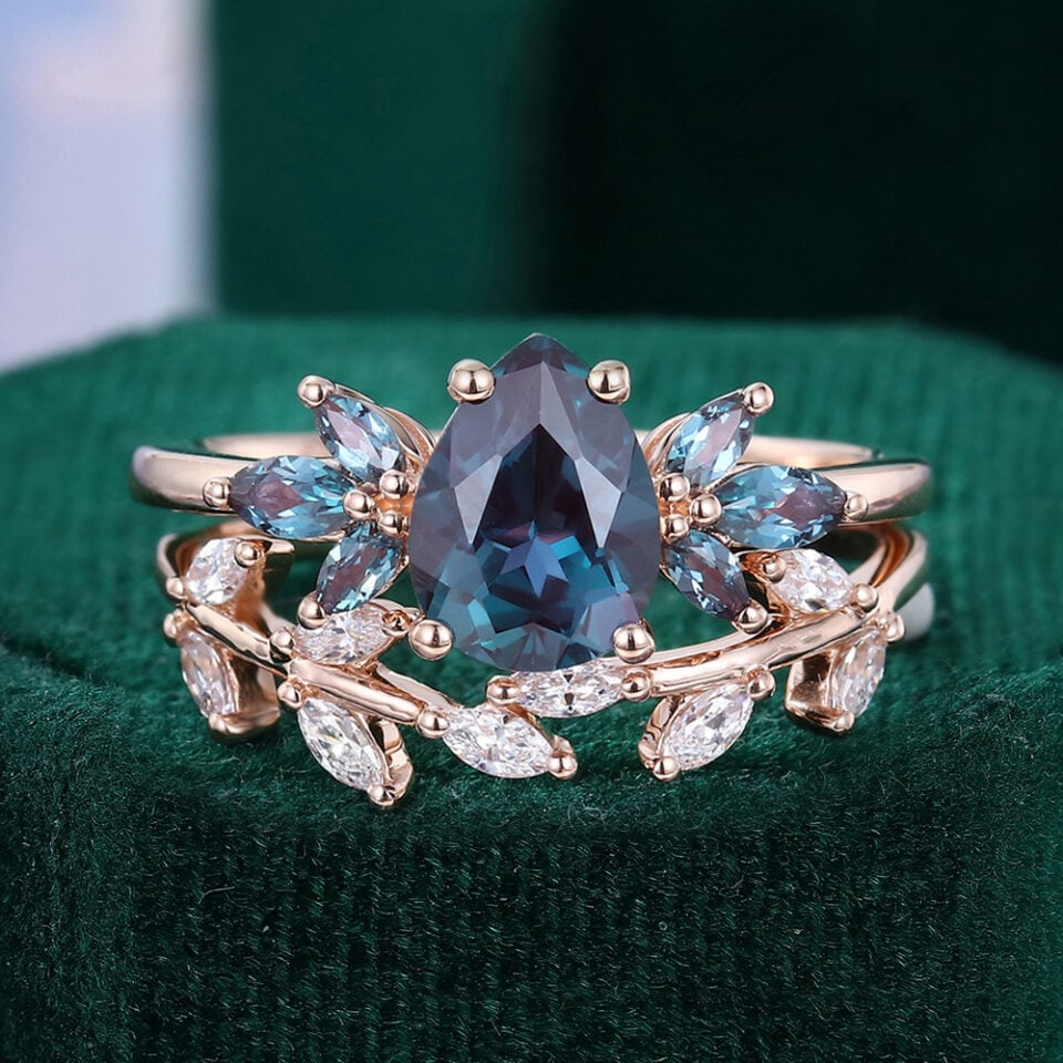 Nature inspired Pear Cut Alexandrite Wedding Ring Set with Leaf Band