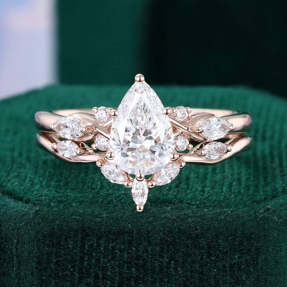 Pear Cut Lab Diamond Engagement Ring Set 2PCS Unique Bridal Ring Set