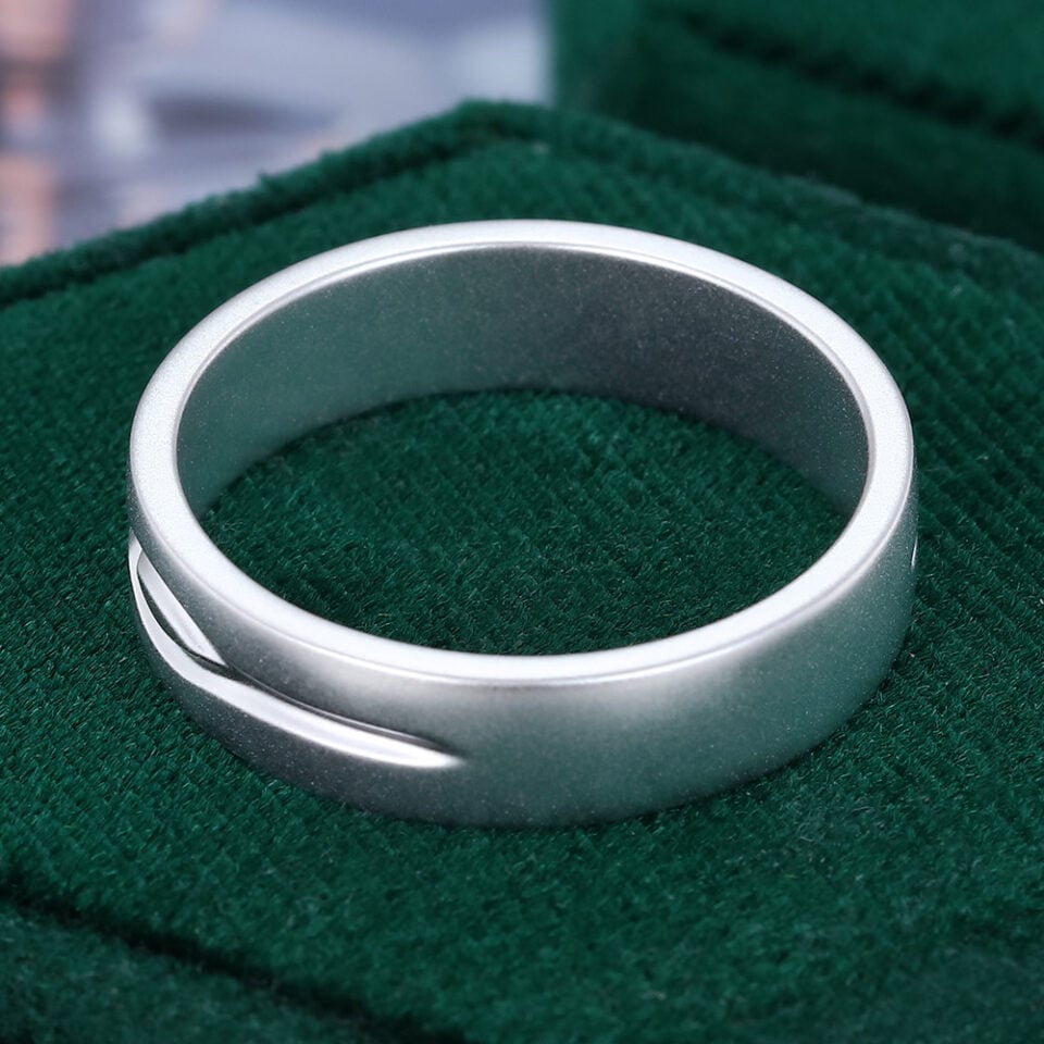 Vine Engraved Solid Band Gender Neutral Wedding Band (7)