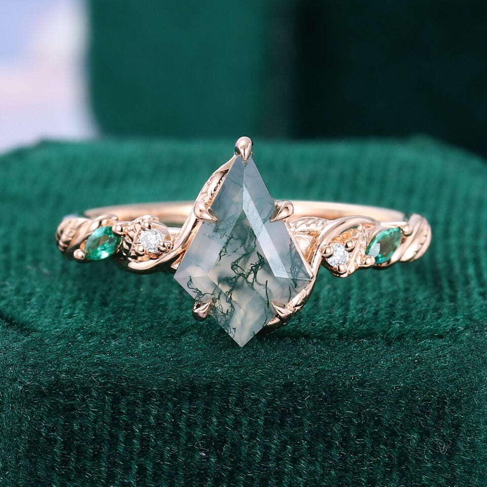 Natural Inspired Kite Cut Moss Agate Engagement Ring (1)