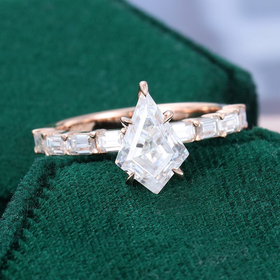 Unique Kite & Baguette Cut Moissanite Rose Gold Diamond Engagement Ring (5)