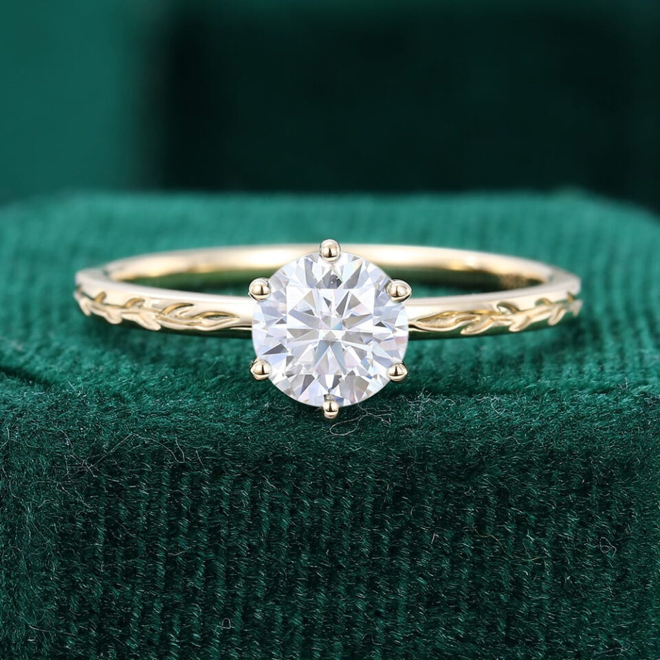 Moissanite