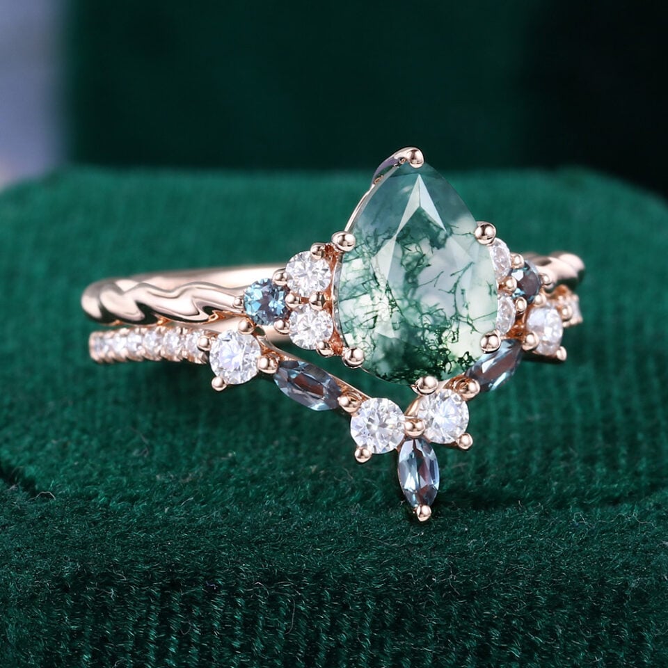 Moss Agate & Alexandrite Duo Bridal Ring Set (6)