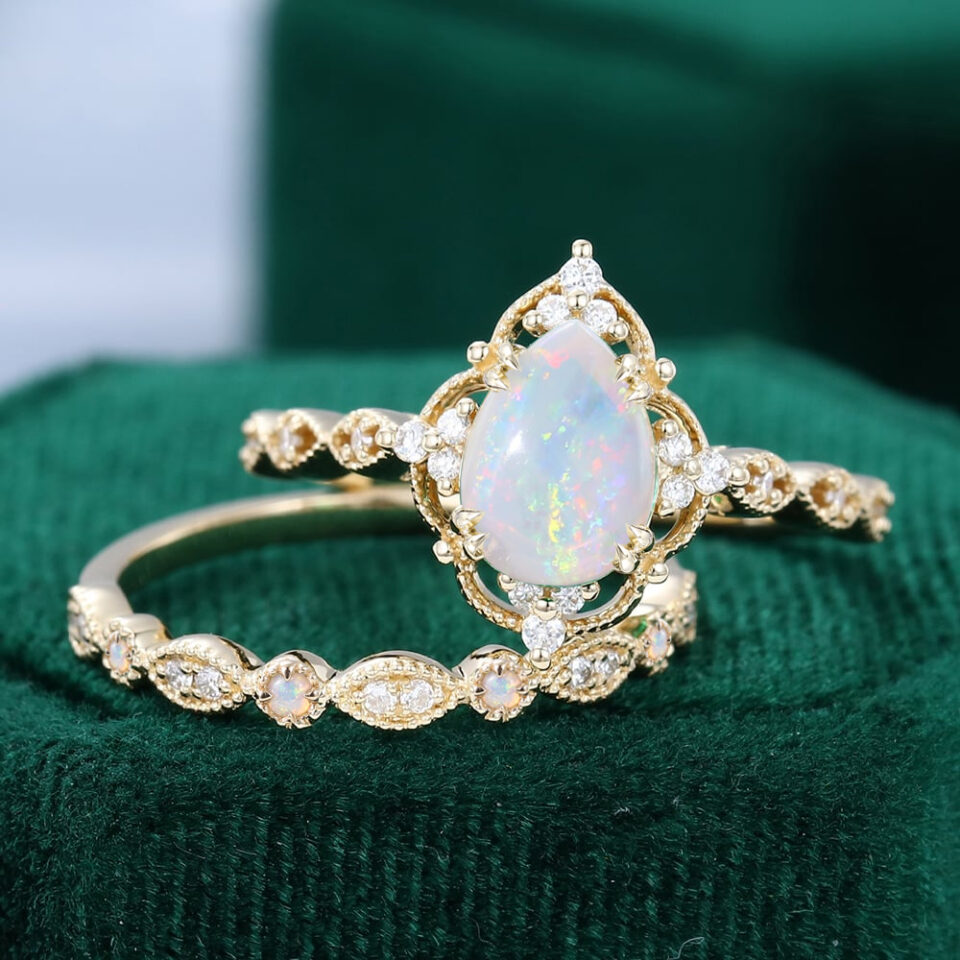Opal&Moissanite