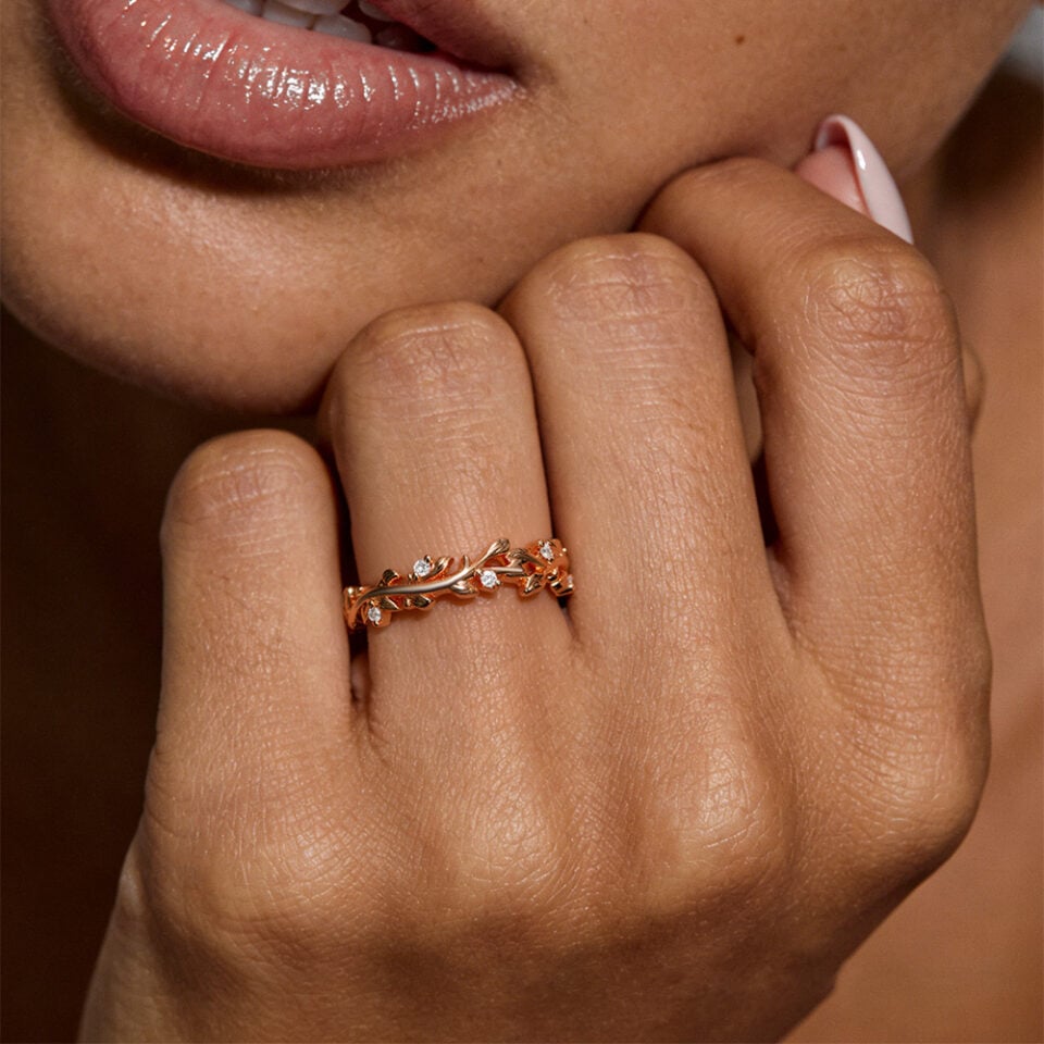 Leaf Inspired Moissanite Promise Ring Unique Milestone Gift For Women (3)