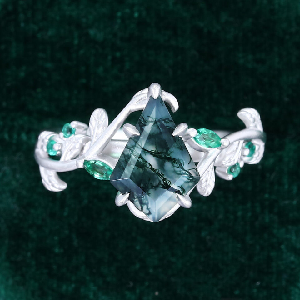 LeafLace Kite Cut Moss Agate Engagement Ring Emerald Leaf Ring In Matte Finish (10)