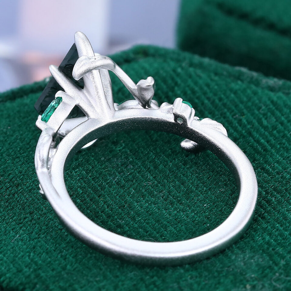 LeafLace Kite Cut Moss Agate Engagement Ring Emerald Leaf Ring In Matte Finish (9)