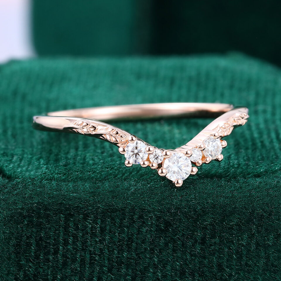 Moissanite Curved Wedding Band Leaf Accented Stacking Ring(2)