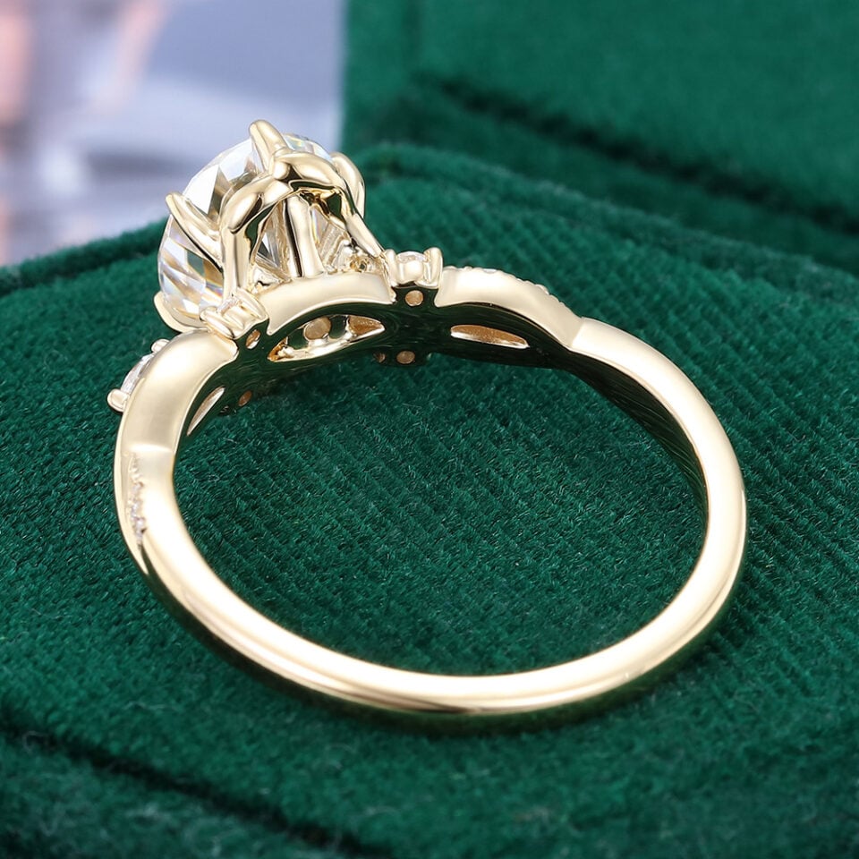 2CT Oval Cut Moissanite Promise Ring Garden Themed Engagement Ring(4)
