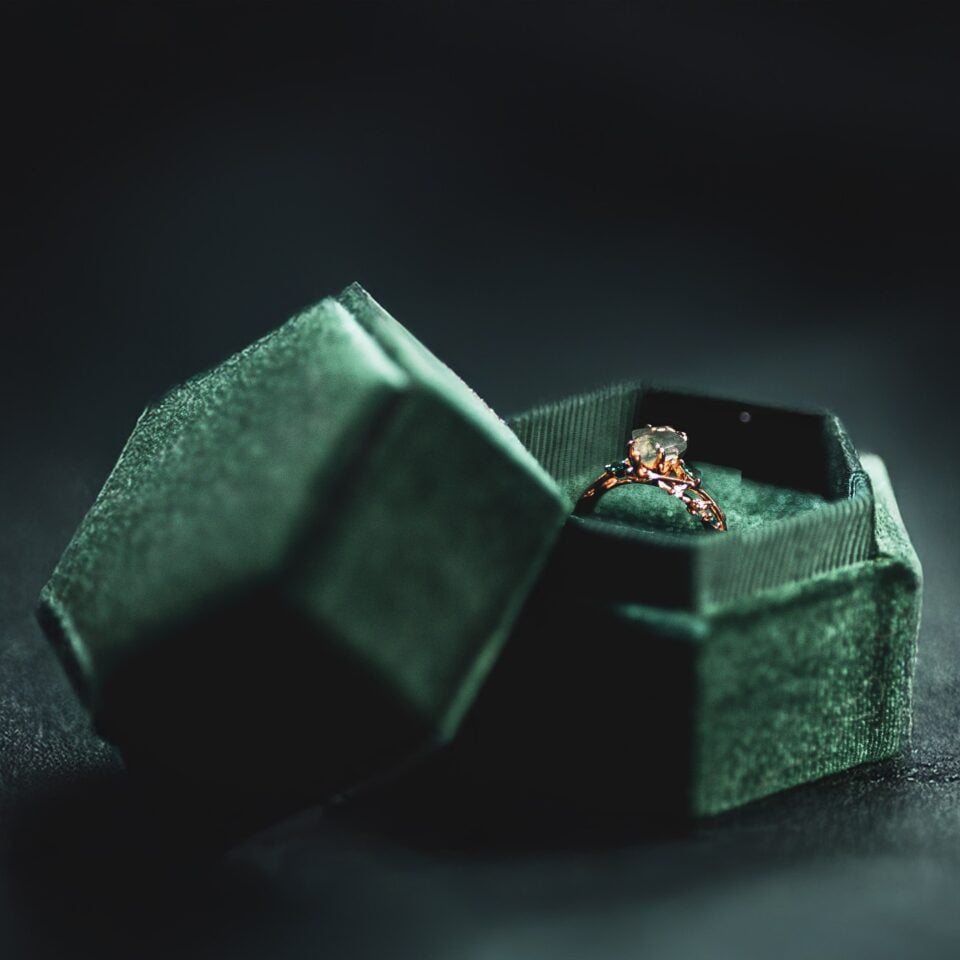 MollyJewelryUS Moss Agate Engagement Ring