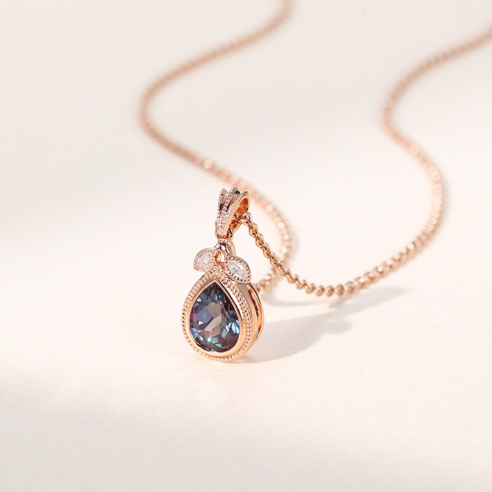 Pear cut milgrain alexandrite pendant necklace fishtail diamond accented (4)