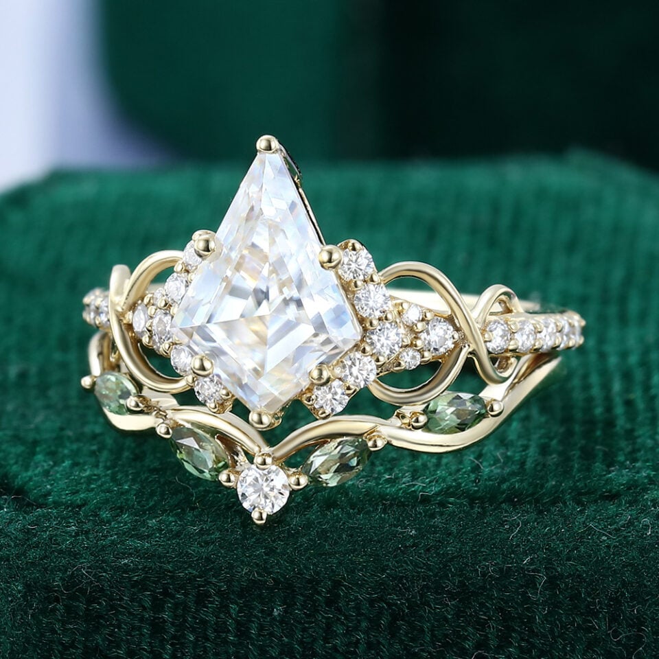 Unique Kite Cut Moissanite Bridal Ring Set Infinity Engagement Ring Set (4)