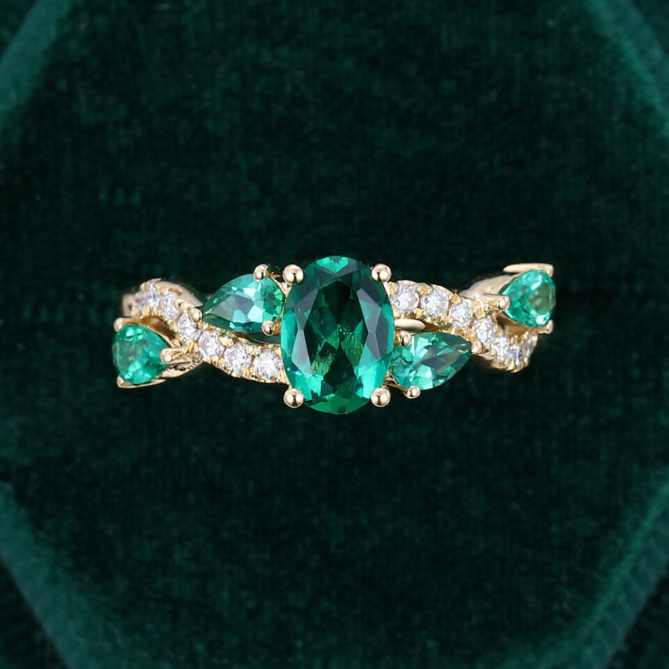 1 Carat Oval Cut Emerald Engagement Ring With Twisted Pavé Band (6)