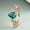 Pear Cut Emerald Engagement Ring With Leaf Accents (3)