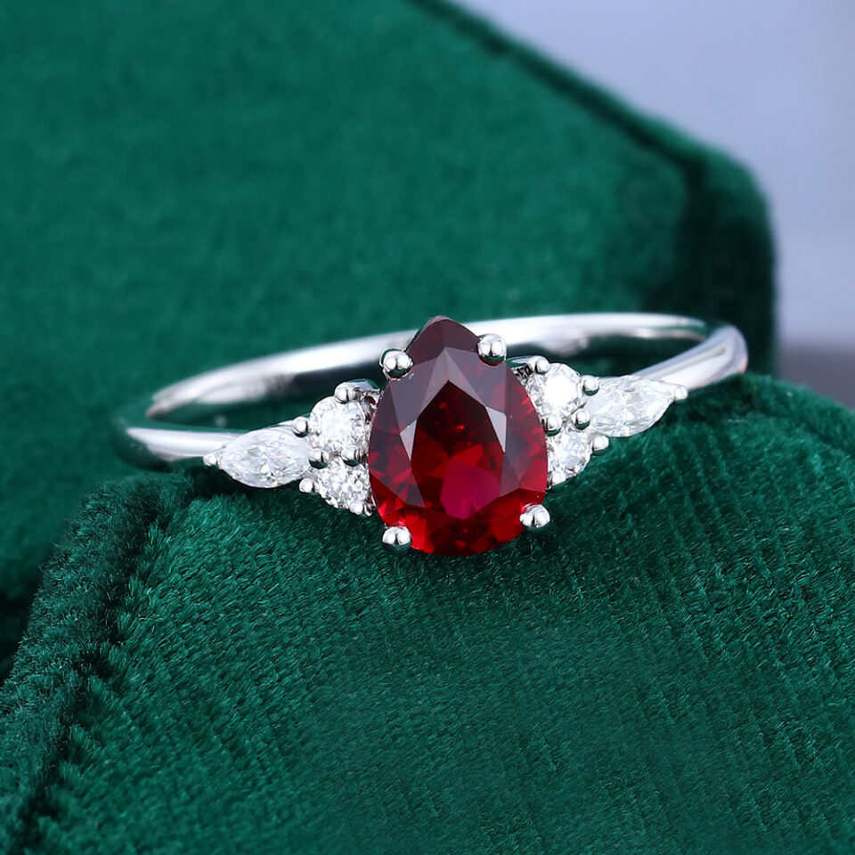 Pear Cut Garnet Engagement Ring For Women (6)